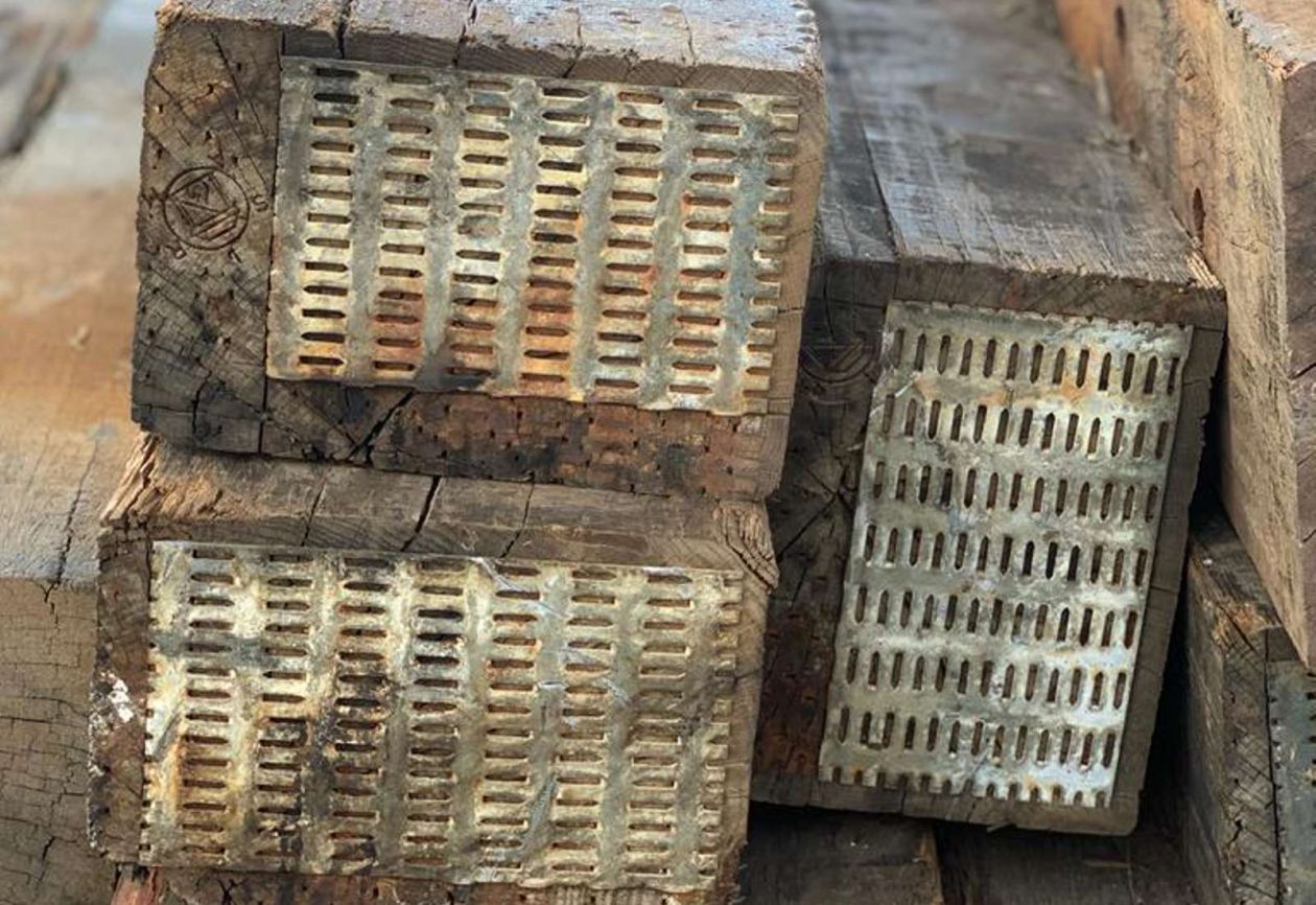 Gorza Legnami srl - Traversine ferroviarie trattate - Traversine intere