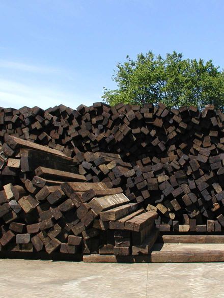 Gorza Legnami srl - Traversine ferroviarie trattate - Traversine intere 